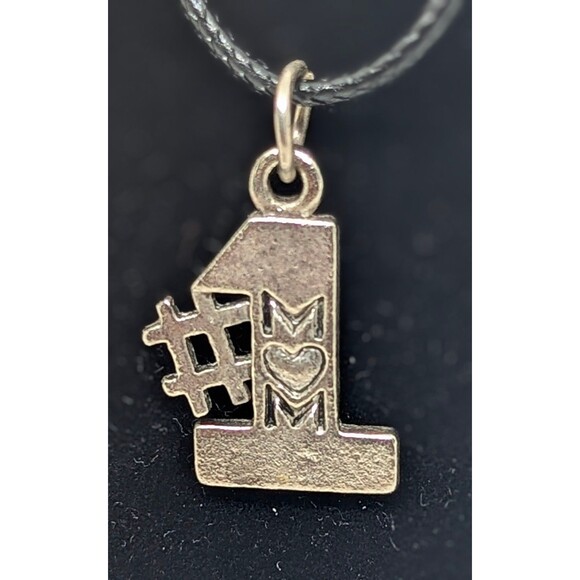 Sterling Silver #1 Mom Charm Pendant Necklace - Picture 2 of 3